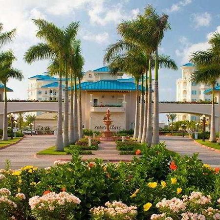 Seven Stars Resort & Spa Грейс Бей Екстериор снимка