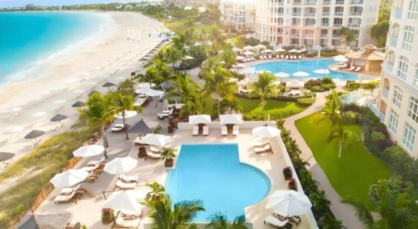 Seven Stars Resort & Spa Грейс Бей Екстериор снимка